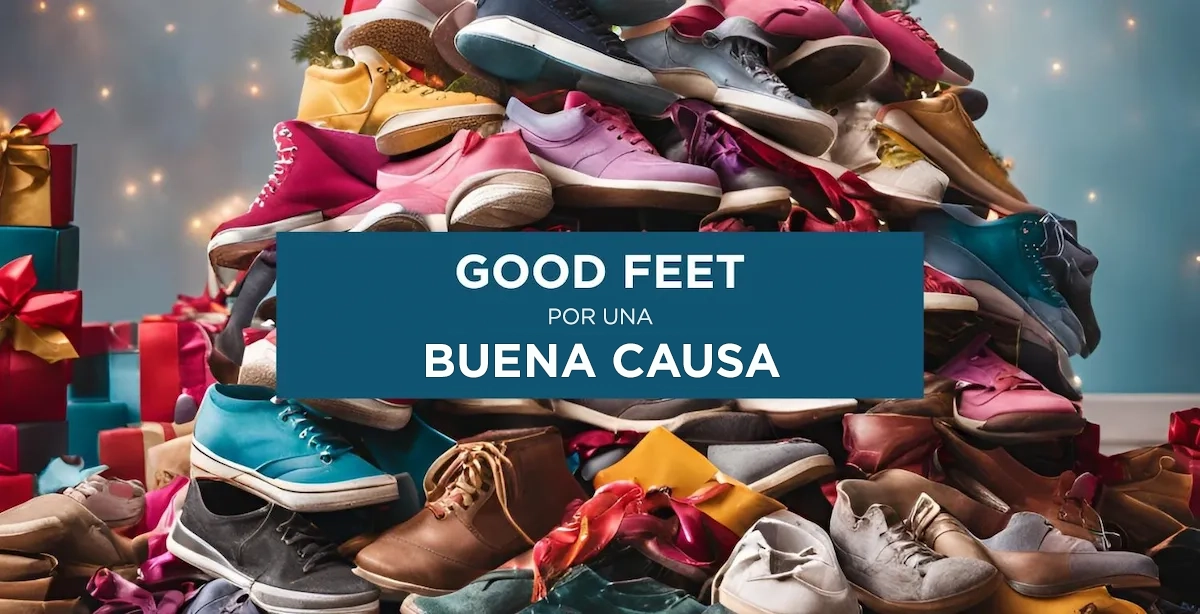 Pila de zapatos donados